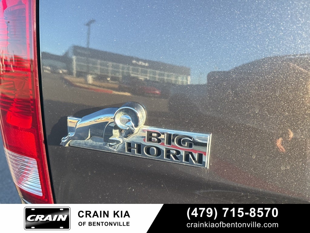 2019 RAM 1500 Classic SLT - 4WD / CLEAN CARFAX