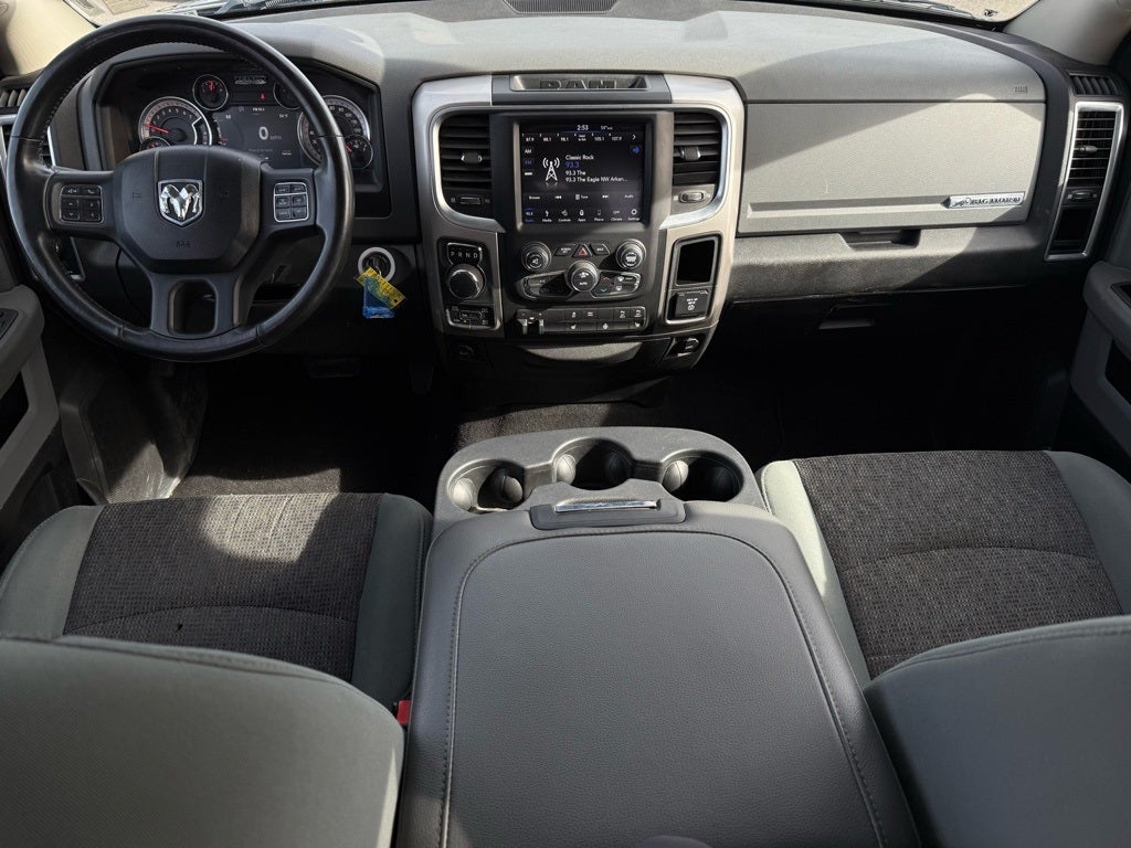 2019 RAM 1500 Classic SLT - 4WD / CLEAN CARFAX