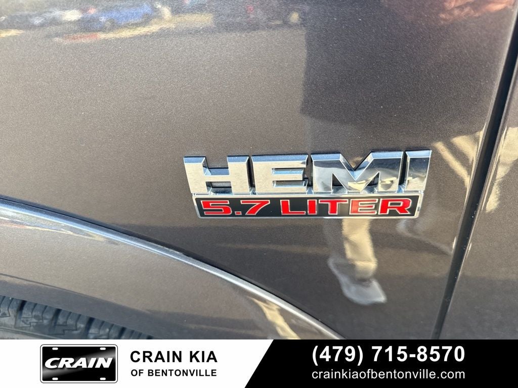 2015 RAM 1500 Laramie - 4WD / SUNROOF