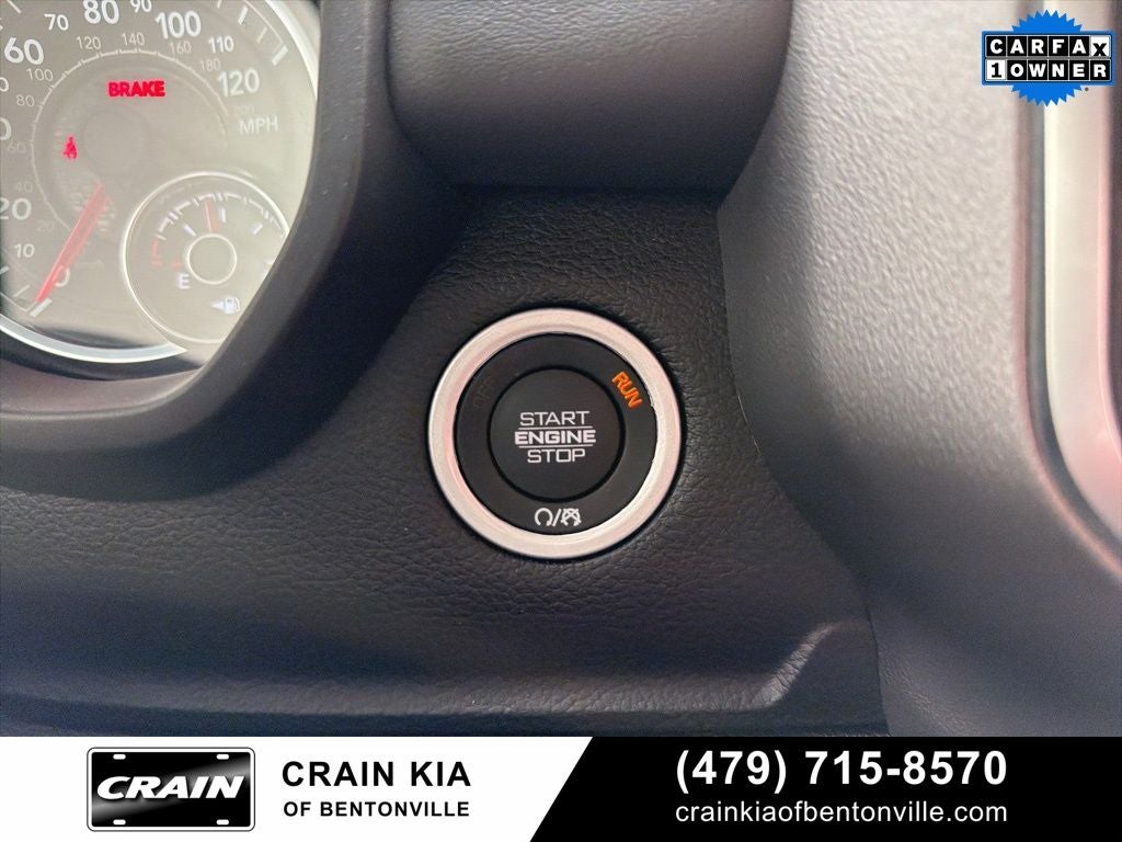 2025 RAM 1500 Big Horn/Lone Star - 4WD / PANORAMIC SUNROOF / ONE OWNER