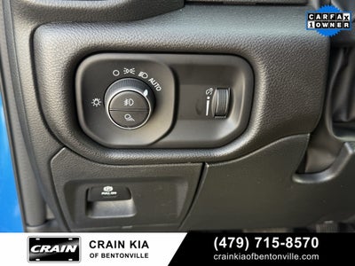 2025 RAM 1500 Warlock - 4WD / CLEAN CARFAX / ONE OWNER