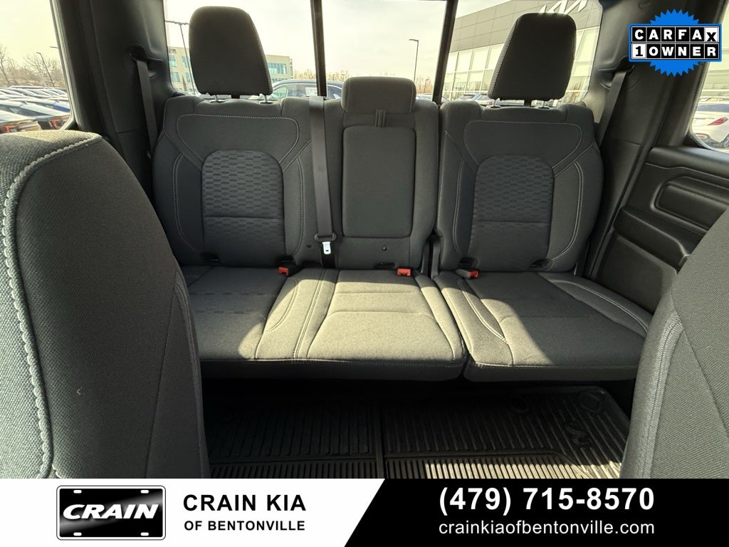 2025 RAM 1500 Warlock - 4WD / CLEAN CARFAX / ONE OWNER