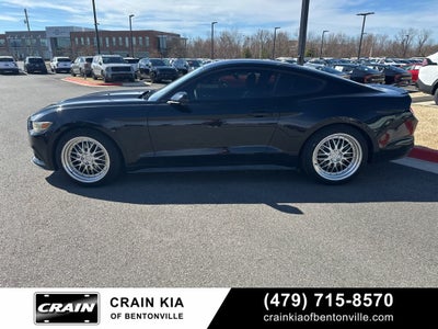 2016 Ford Mustang V6