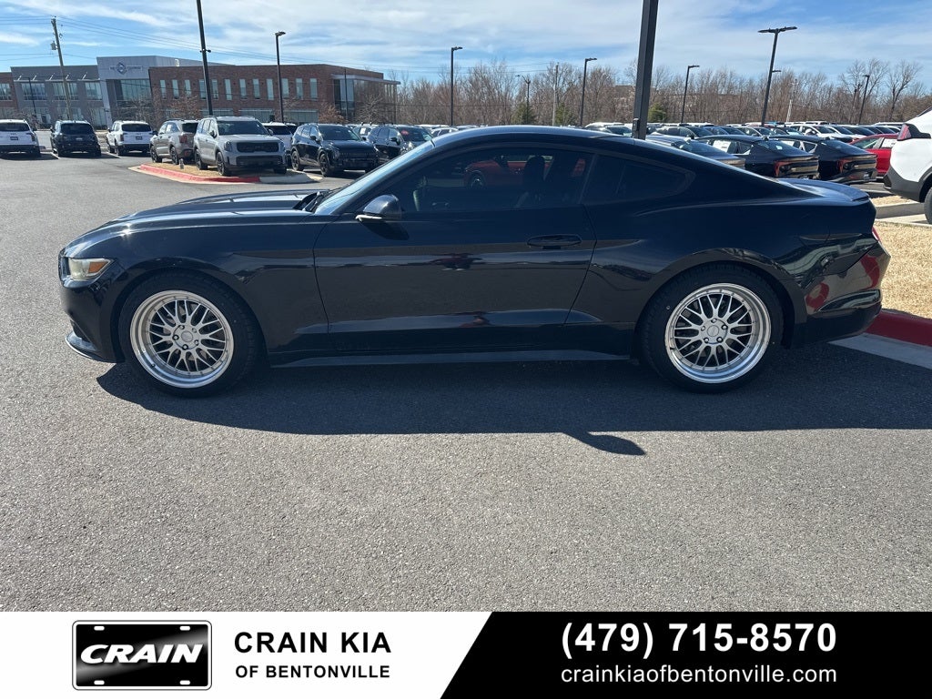 2016 Ford Mustang V6