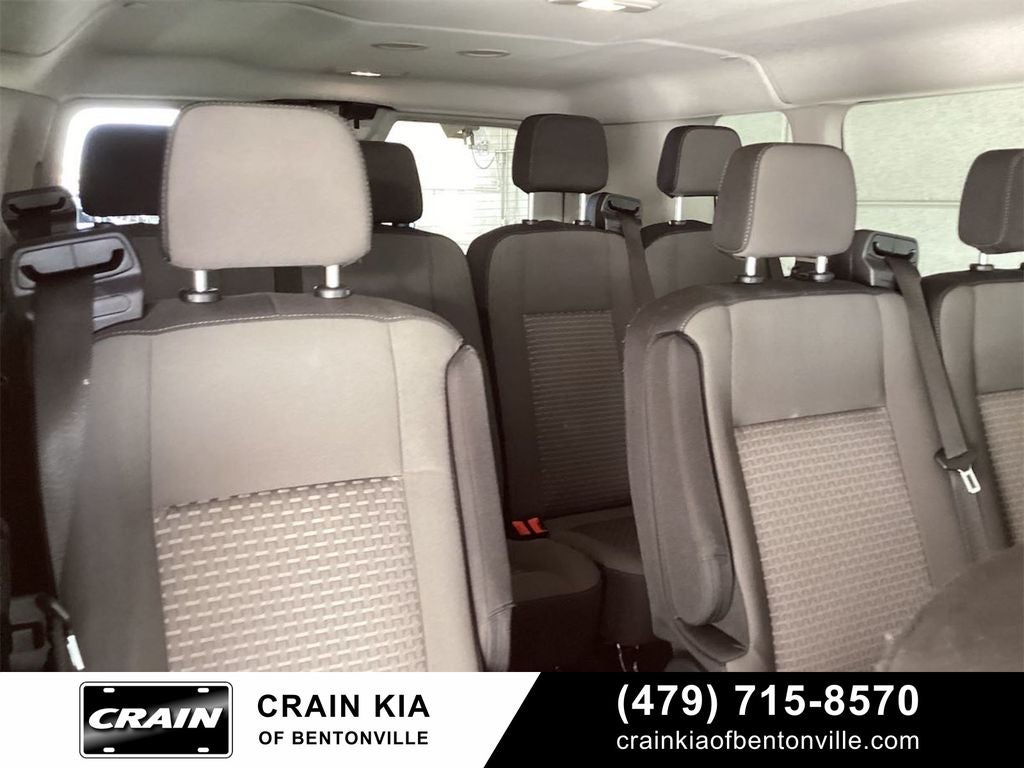 2024 Ford Transit-350 XLT - 12 PASSENGER / CLEAN CARFAX / ONE OWNER