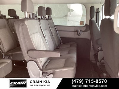 2024 Ford Transit-350 XLT - 12 PASSENGER / CLEAN CARFAX / ONE OWNER