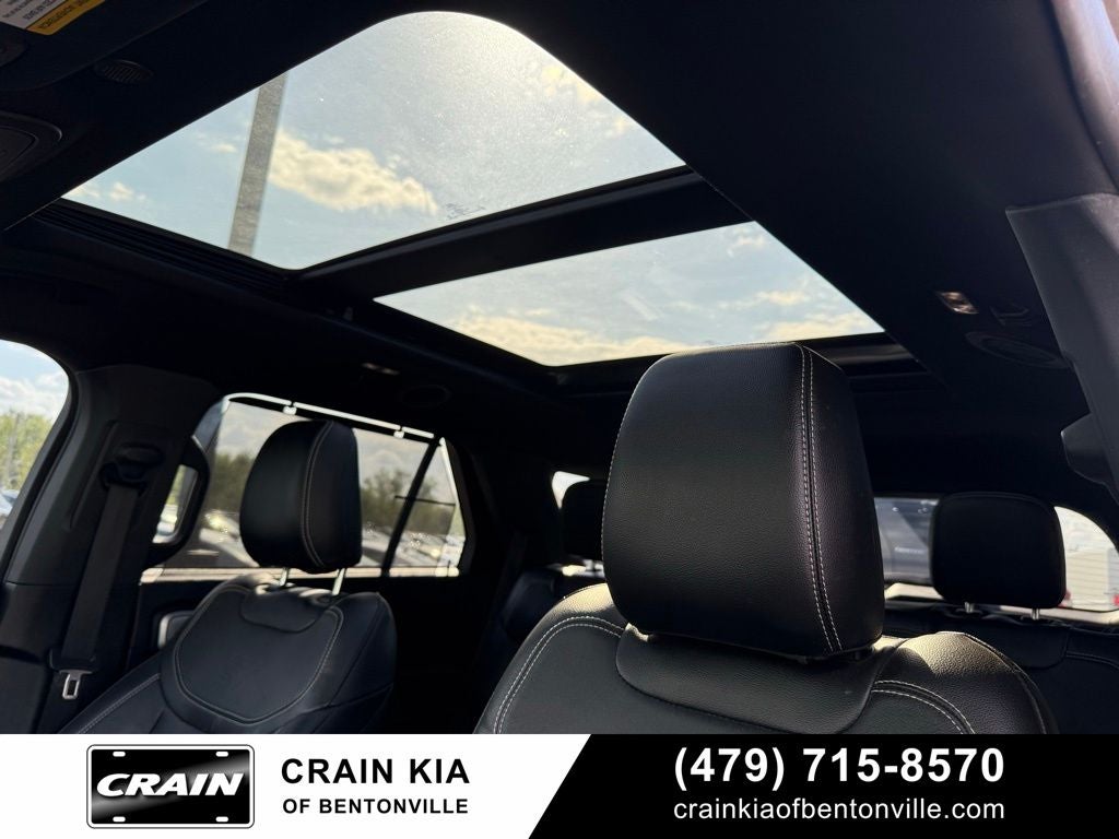 2023 Ford Explorer ST - 4WD / PANORAMIC SUNROOF / ONE OWNER