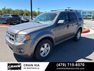 2009 Ford Escape XLT - CLEAN CARFAX / ONE OWNER