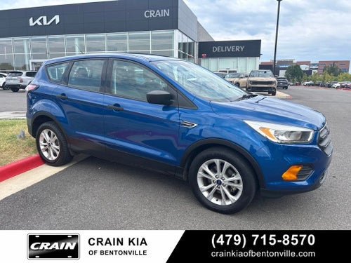 2017 Ford Escape S - CLEAN CARFAX / ONE OWNER