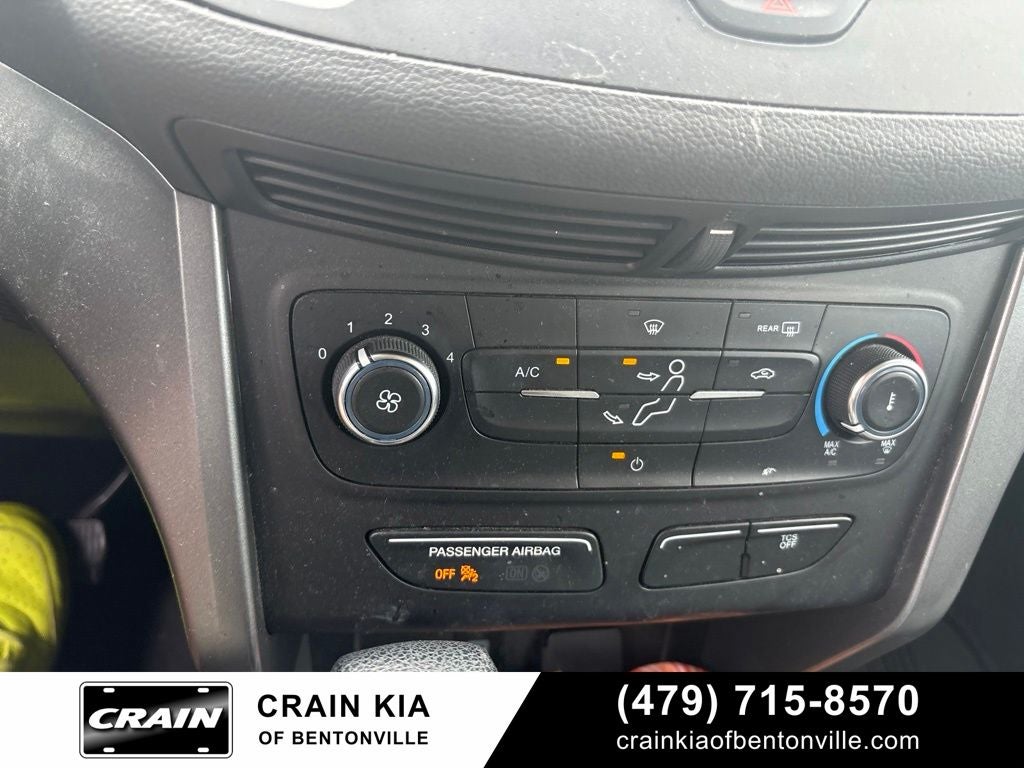 2017 Ford Escape S - CLEAN CARFAX / ONE OWNER
