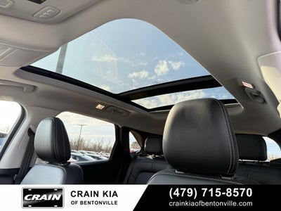 2022 Ford Escape Titanium - AWD / PANORAMIC SUNROOF / CLEAN CARFAX