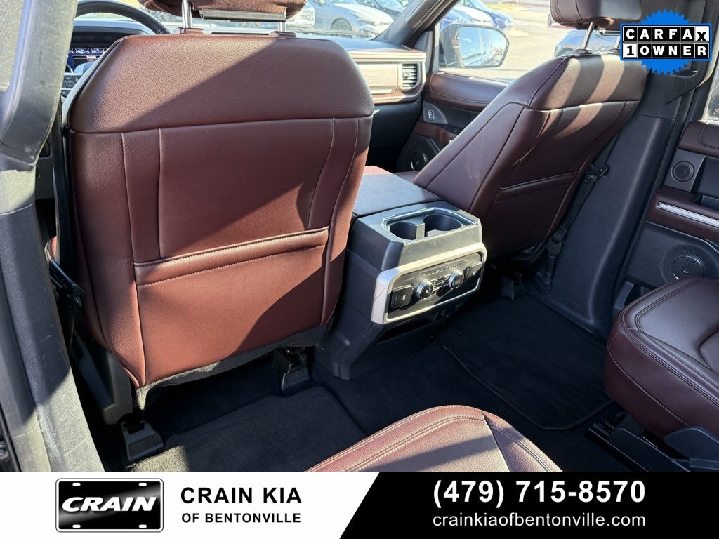 2024 Ford Expedition Limited - 4WD / PANORAMIC SUNROOF / CLEAN CARFAX / 1 OWNER