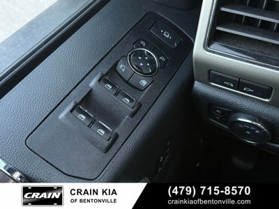 2022 Ford F-250SD Lariat - 4WD / CLEAN CARFAX / ONE OWNER
