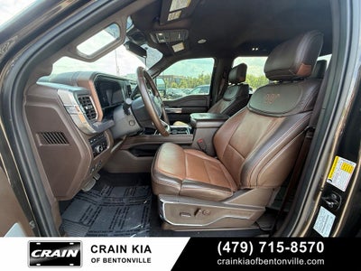 2024 Ford F-250SD King Ranch - 4WD / CLEAN CARFAX / LIFTED!