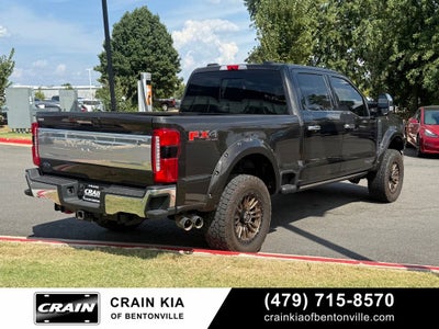 2024 Ford F-250SD King Ranch - 4WD / CLEAN CARFAX / LIFTED!