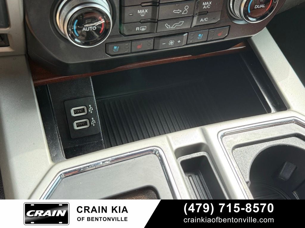 2019 Ford F-150 King Ranch - 4WD / LIFTED! / CLEAN CARFAX