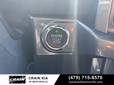 2022 Ford F-150 XLT - 4WD / 302A HIGH / $60,700 MSRP