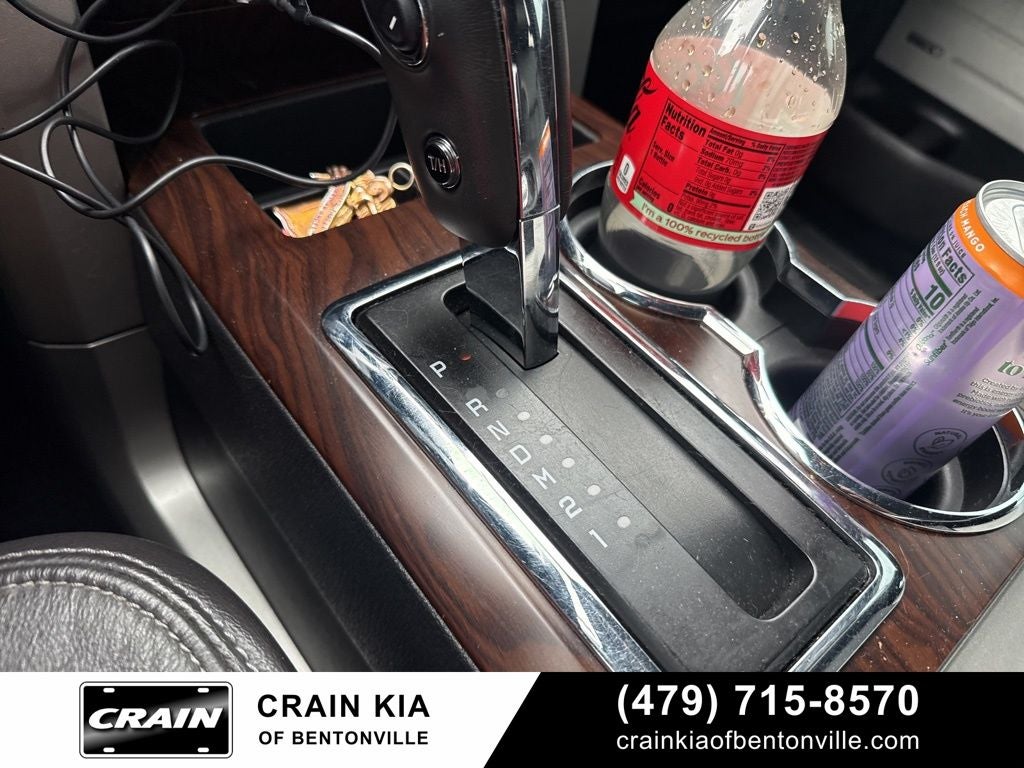 2012 Ford F-150 Lariat - 4WD / LIFTED!