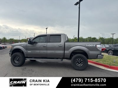 2012 Ford F-150 Lariat - 4WD / LIFTED!