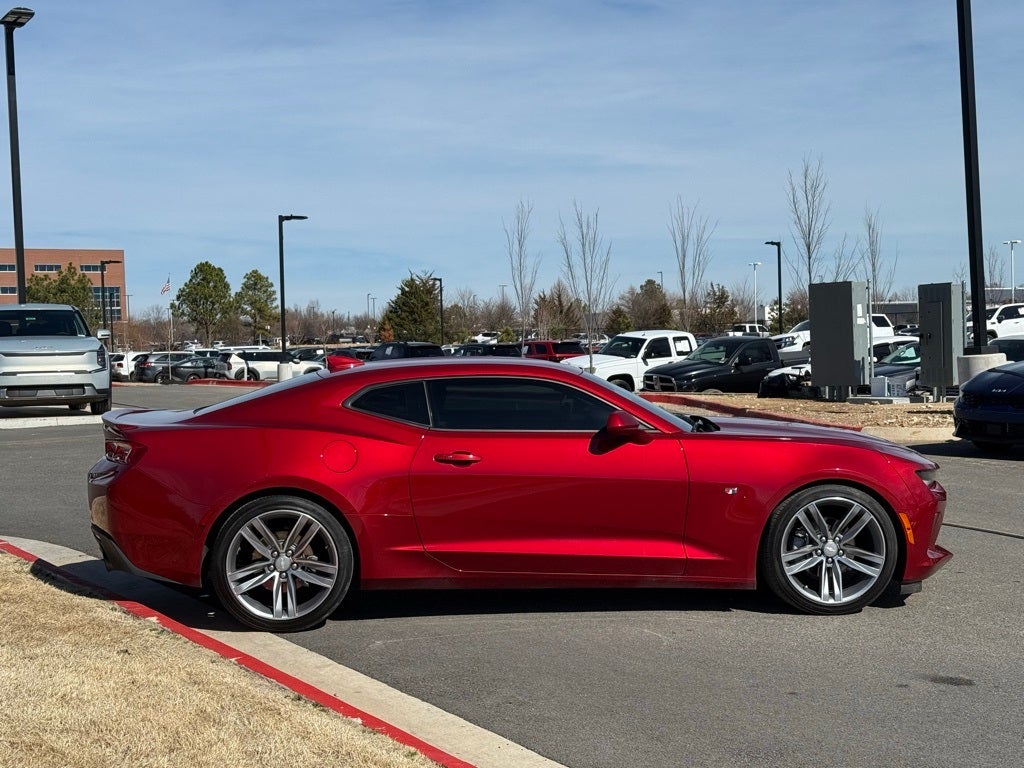 2017 Chevrolet Camaro 1LT - CLEAN CARFAX