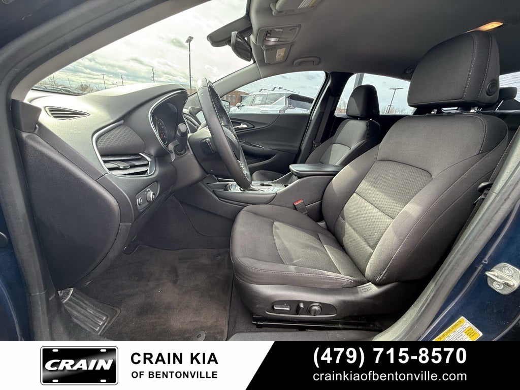 2017 Chevrolet Malibu LT 1LT