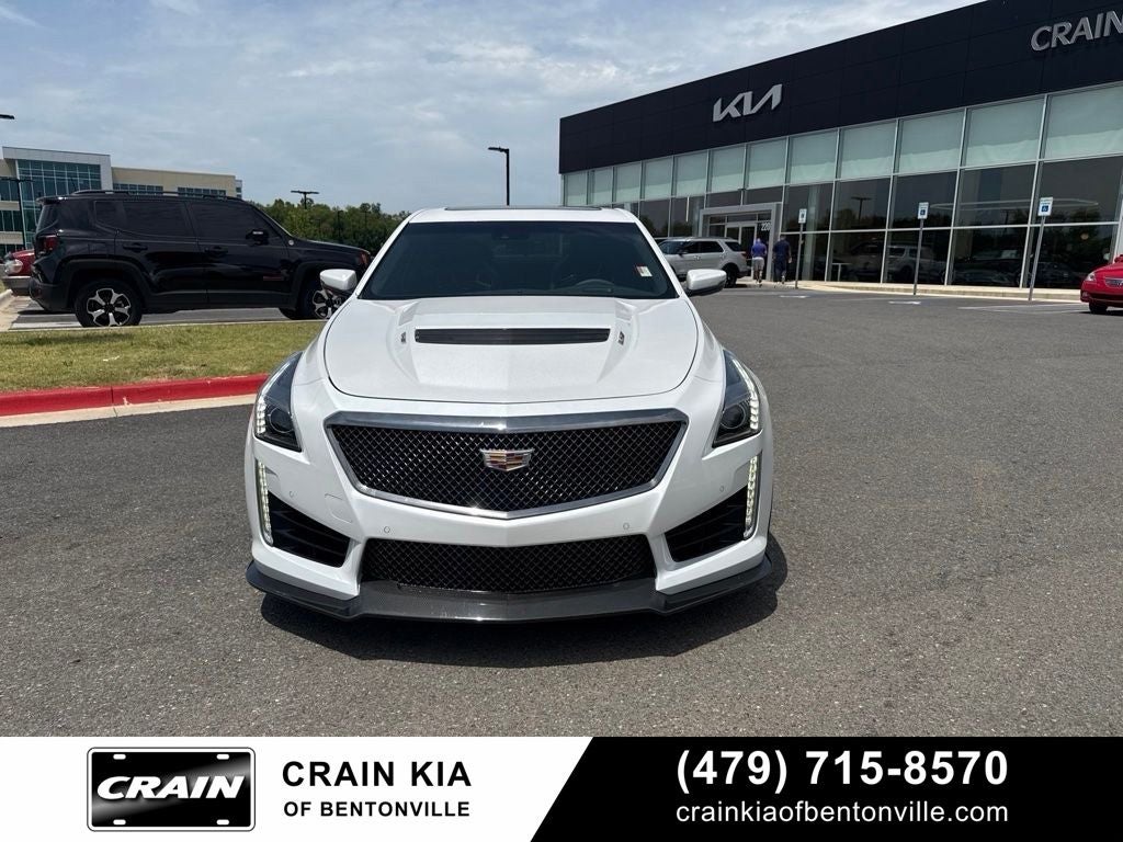 2019 Cadillac CTS-V Base - $107,215 MSRP / CLEAN CARFAX / SUNROOF