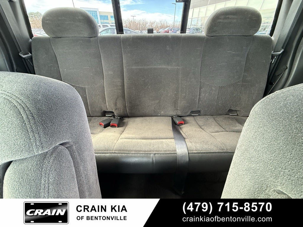 2005 Chevrolet Silverado 1500 Z71 Style Side - 4WD / CLEAN CARFAX