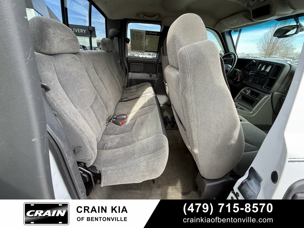 2005 Chevrolet Silverado 1500 Z71 Style Side - 4WD / CLEAN CARFAX