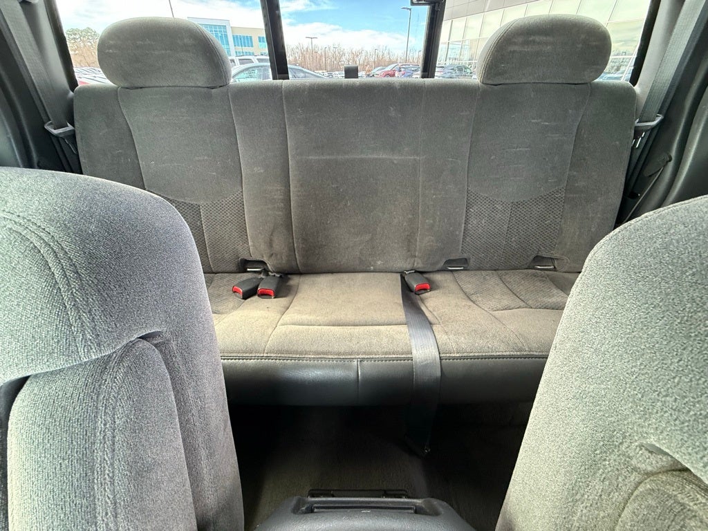 2005 Chevrolet Silverado 1500 Z71 Style Side - 4WD / CLEAN CARFAX