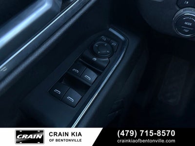 2023 Chevrolet Silverado 1500 LT - 4WD / CLEAN CARFAX / ONE OWNER