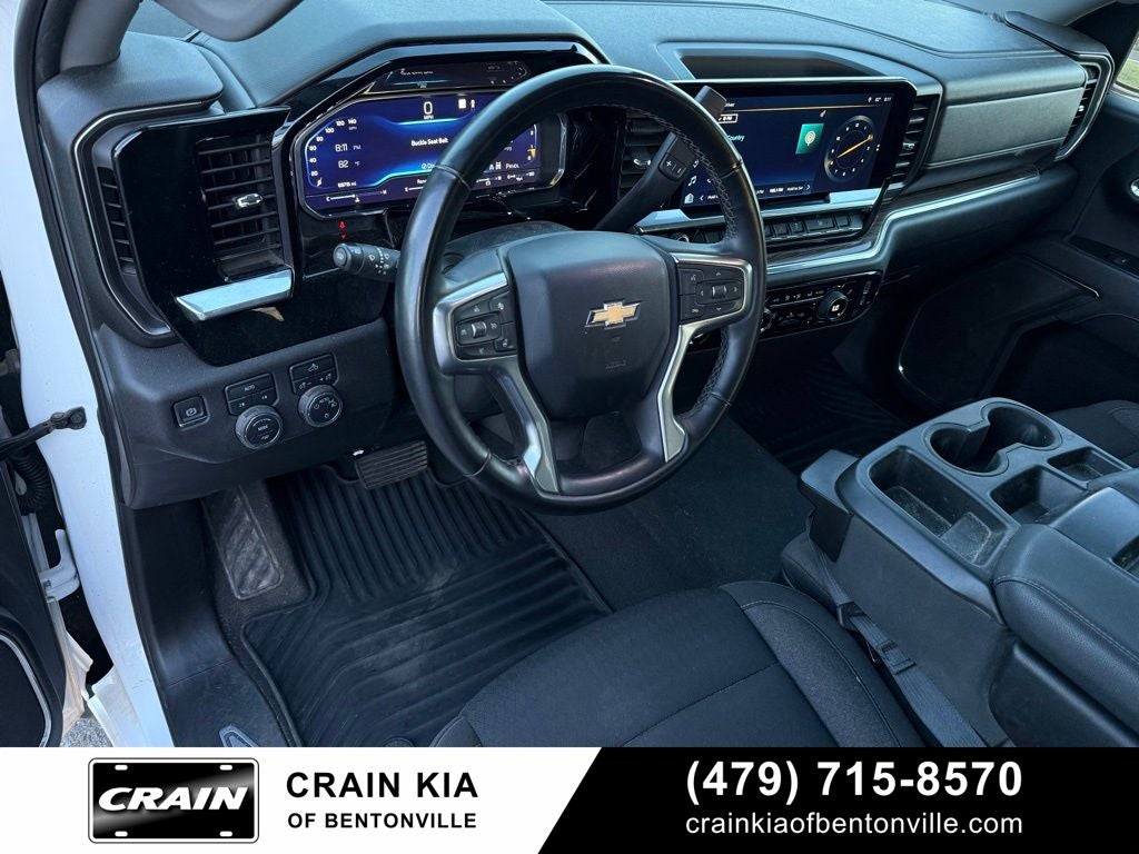 2023 Chevrolet Silverado 1500 LT - 4WD / CLEAN CARFAX / ONE OWNER