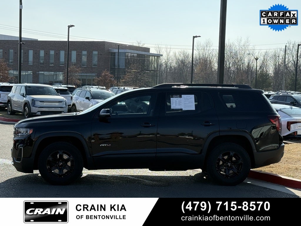 2023 GMC Acadia AT4 - AWD / CLEAN CARFAX / ONE OWNER