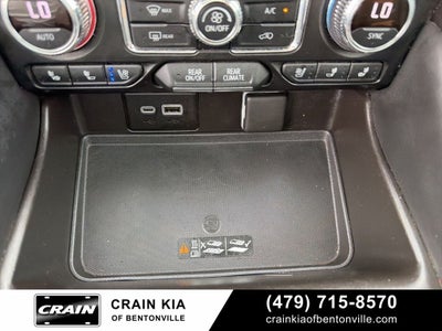 2021 GMC Yukon AT4 - 4WD / PANORAMIC SUNROOF / CLEAN CARFAX