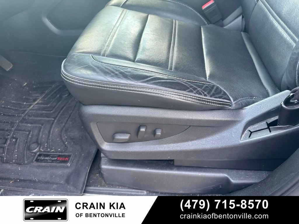2015 GMC Yukon Denali - 4WD / SUNROOF