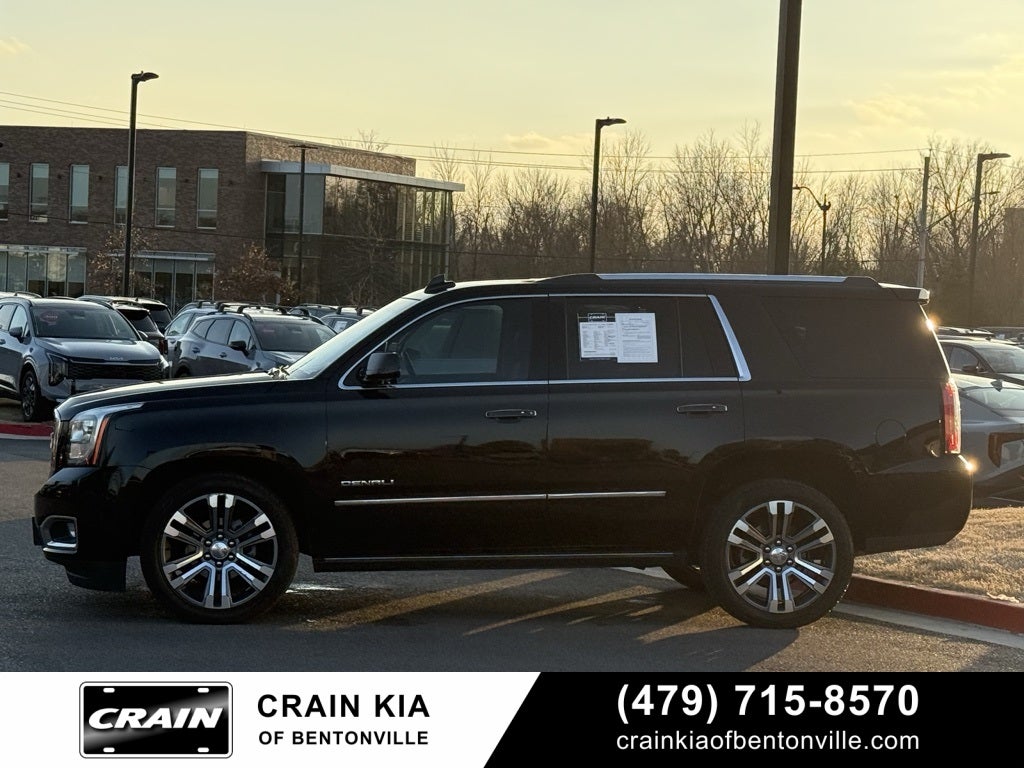 2018 GMC Yukon Denali Ultimate - 4WD / SUNROOF / CLEAN CARFAX