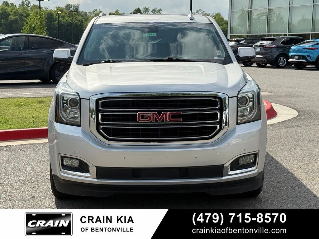 2019 GMC Yukon XL SLT - 4WD / CLEAN CARFAX / SUNROOF