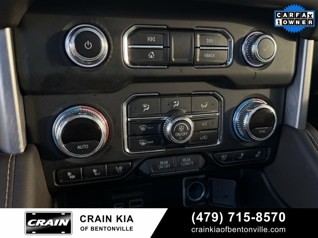 2021 GMC Yukon XL SLT - 4WD / PANORAMIC SUNROOF / ONE OWNER