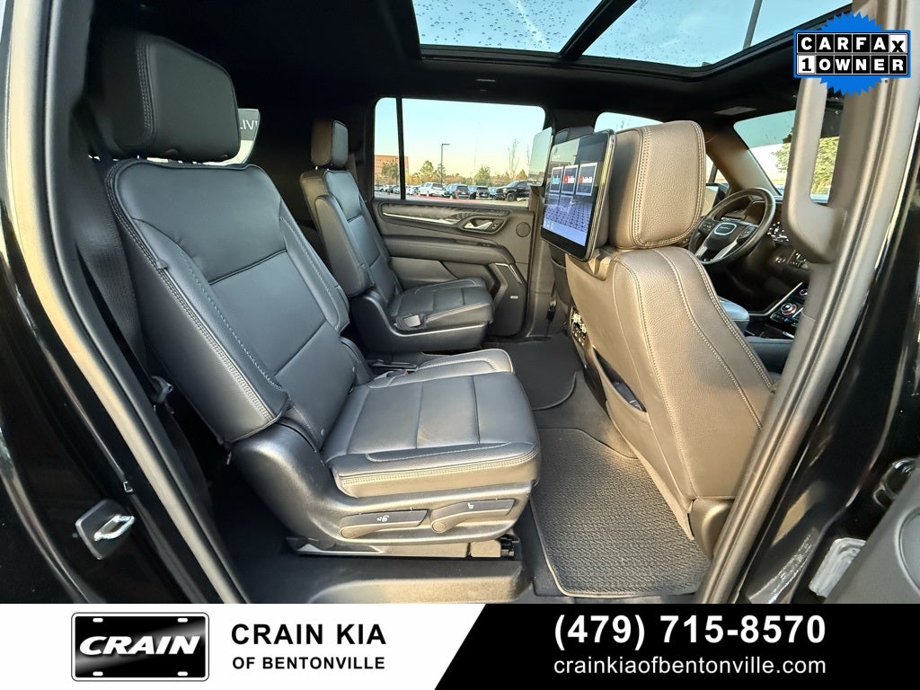 2023 GMC Yukon XL Denali - 4WD / PANO ROOF / CLEAN CARFAX / ONE OWNER