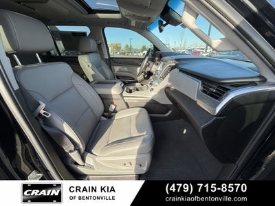 2019 Chevrolet Suburban LT - 4WD / SUNROOF / CLEAN CARFAX