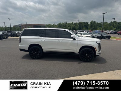 2025 Cadillac Escalade Sport Platinum - 4WD / PANORAMIC SUNROOF / CLEAN CARFAX