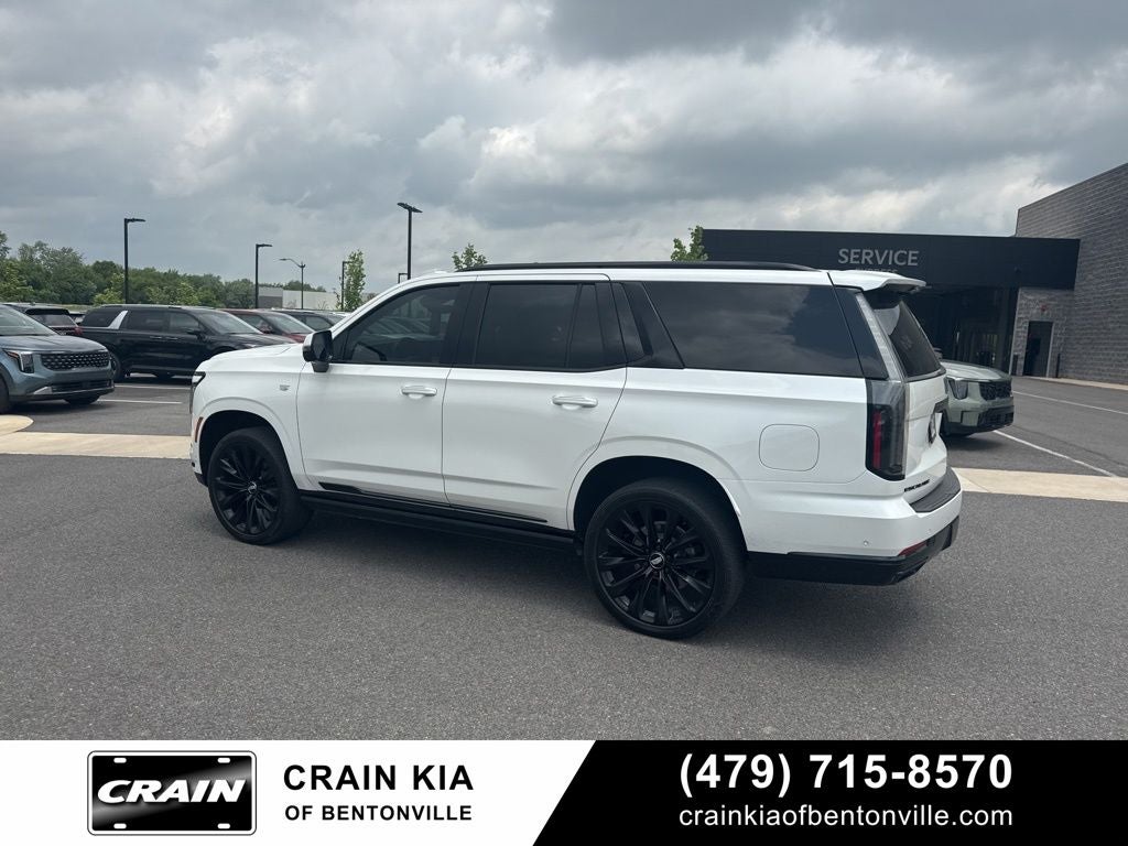 2025 Cadillac Escalade Sport Platinum - 4WD / PANORAMIC SUNROOF / CLEAN CARFAX