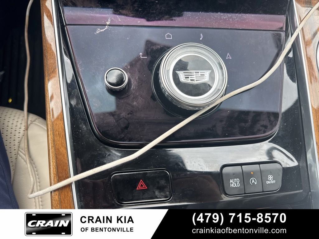 2025 Cadillac Escalade Sport Platinum - 4WD / PANORAMIC SUNROOF / CLEAN CARFAX