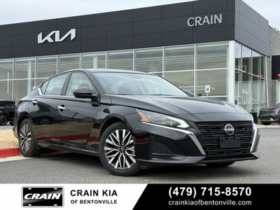 2024 Nissan Altima 2.5 SV - CLEAN CARFAX / ONE OWNER