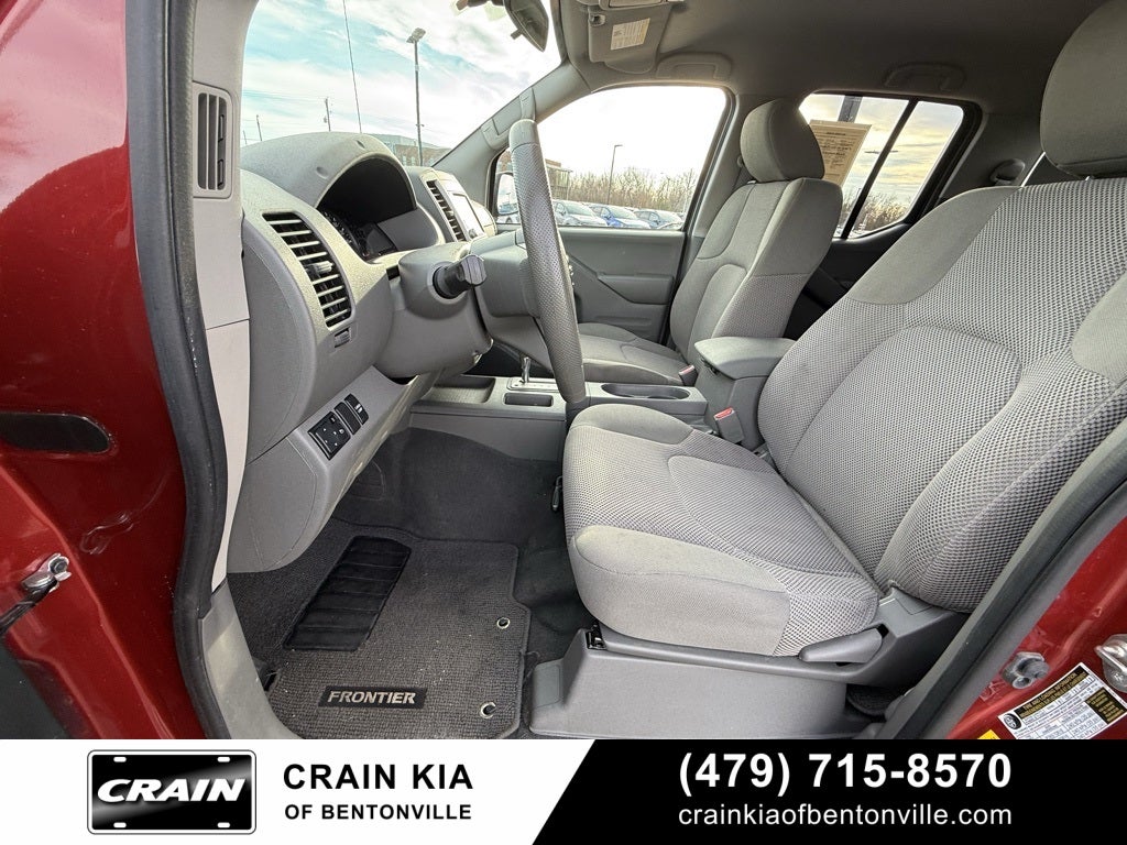 2019 Nissan Frontier SV - CLEAN CARFAX