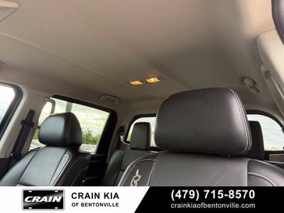2017 Nissan Titan XD PRO-4X - 4WD / CLEAN CARFAX