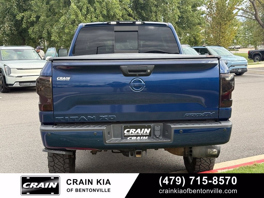 2017 Nissan Titan XD PRO-4X - 4WD / CLEAN CARFAX