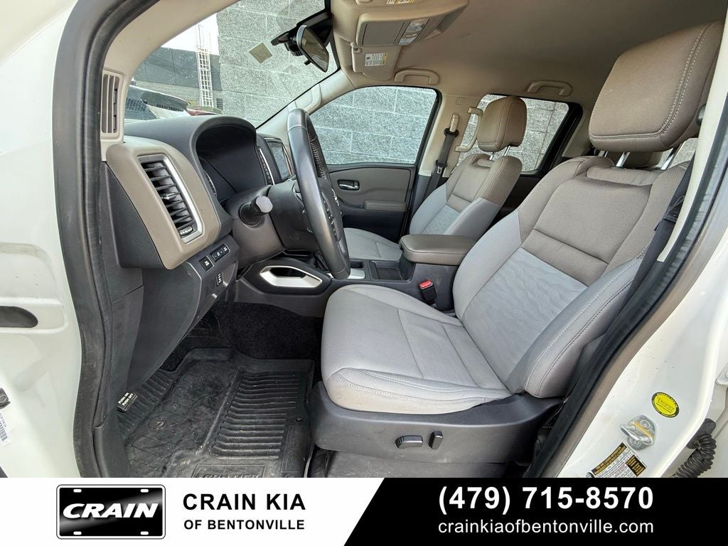 2022 Nissan Frontier SV - CLEAN CARFAX HISTORY