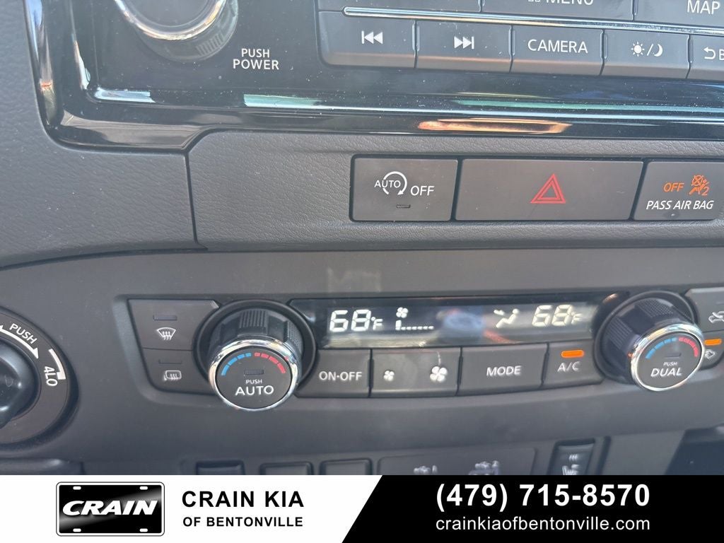 2024 Nissan Frontier PRO-4X - 4WD / SUNROOF / CARFAX ONE OWNER