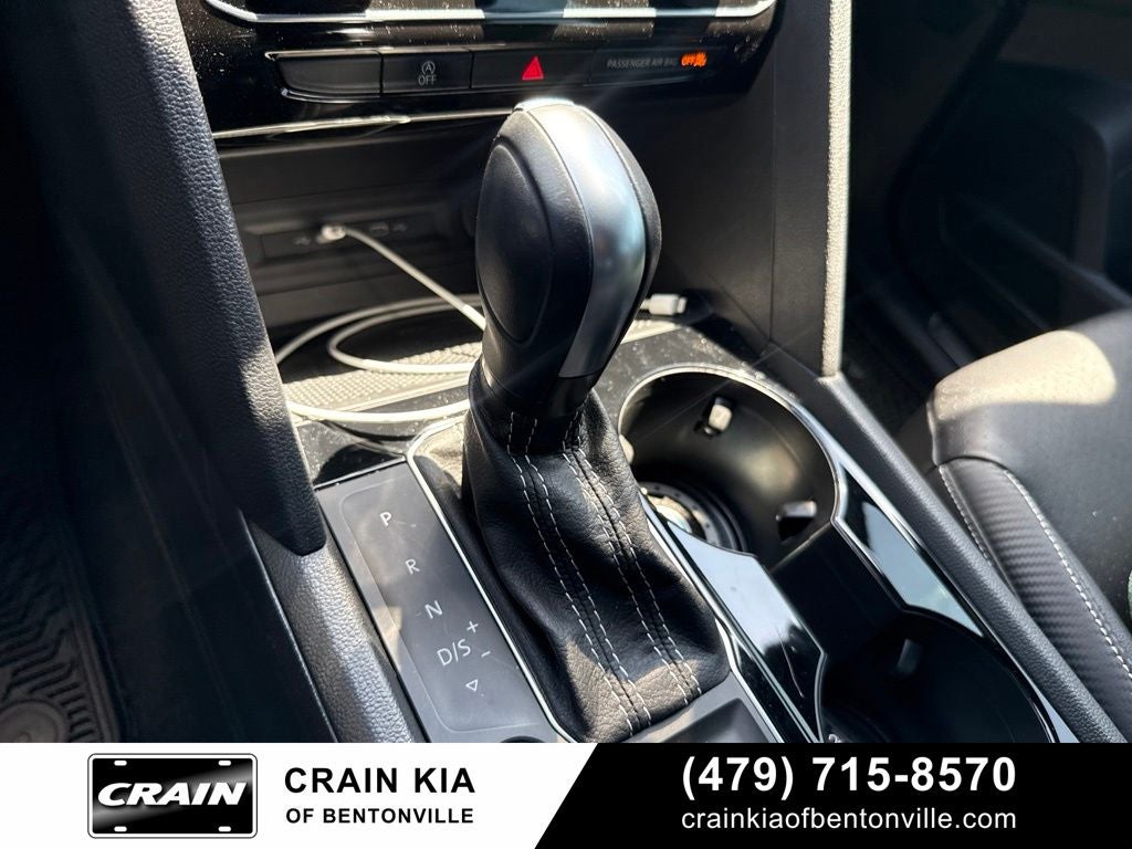 2023 Volkswagen Atlas Cross Sport 3.6L V6 SE w/Technology - CLEAN CARFAX / ONE OWNER