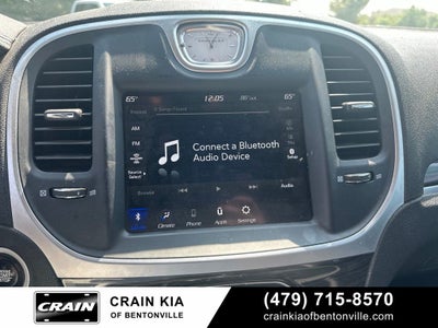 2022 Chrysler 300 Touring - CLEAN CARFAX / ONE OWNER